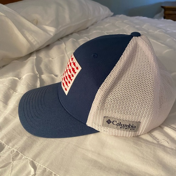 Columbia PFG Hat - Picture 2 of 5